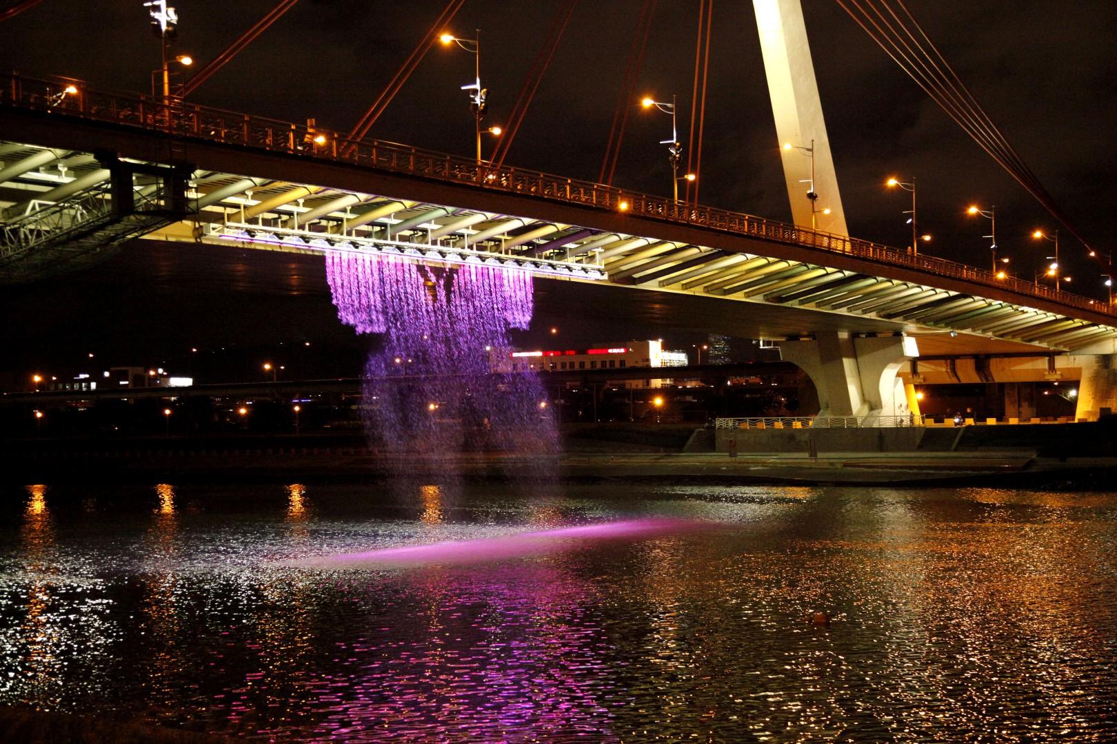 台北花博大直橋