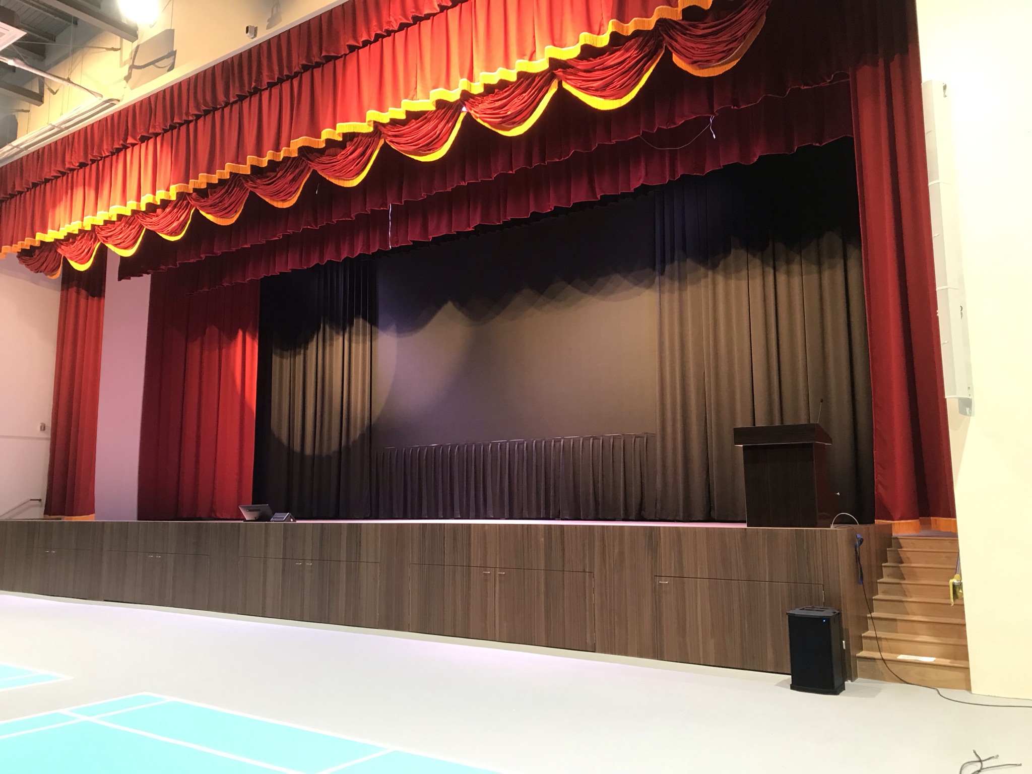 雲林古坑福智國小演藝廳